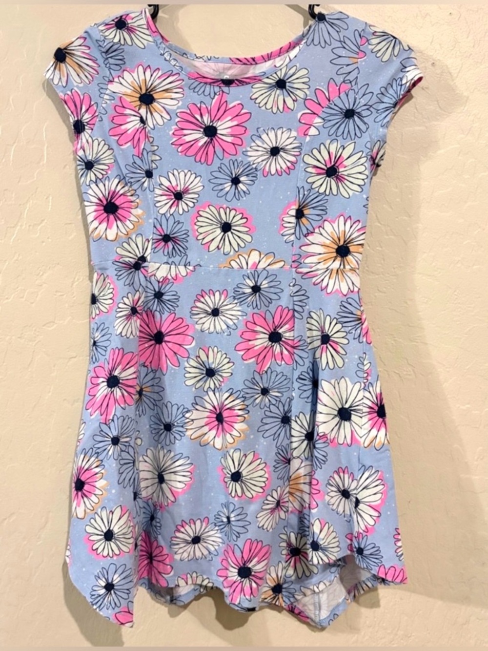 SO Girls Daisy Print Skater Dress Girls Soft Stretch- Size S (7/8)